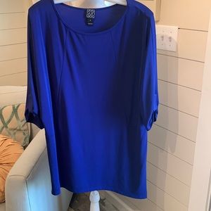 ClaraSunWoo size small tunic to pair with leggings and boots, beautiful blue